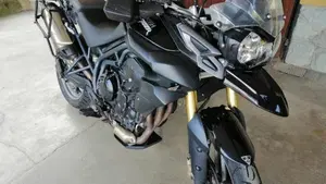 Triumph Tiger 800 ABS (2010 - 14)  (2)
