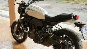 Yamaha XSR 700 (2022 - 26)  (2)