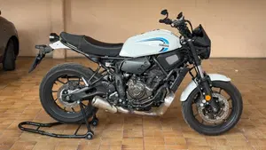 Yamaha XSR 700 (2022 - 26)  (4)