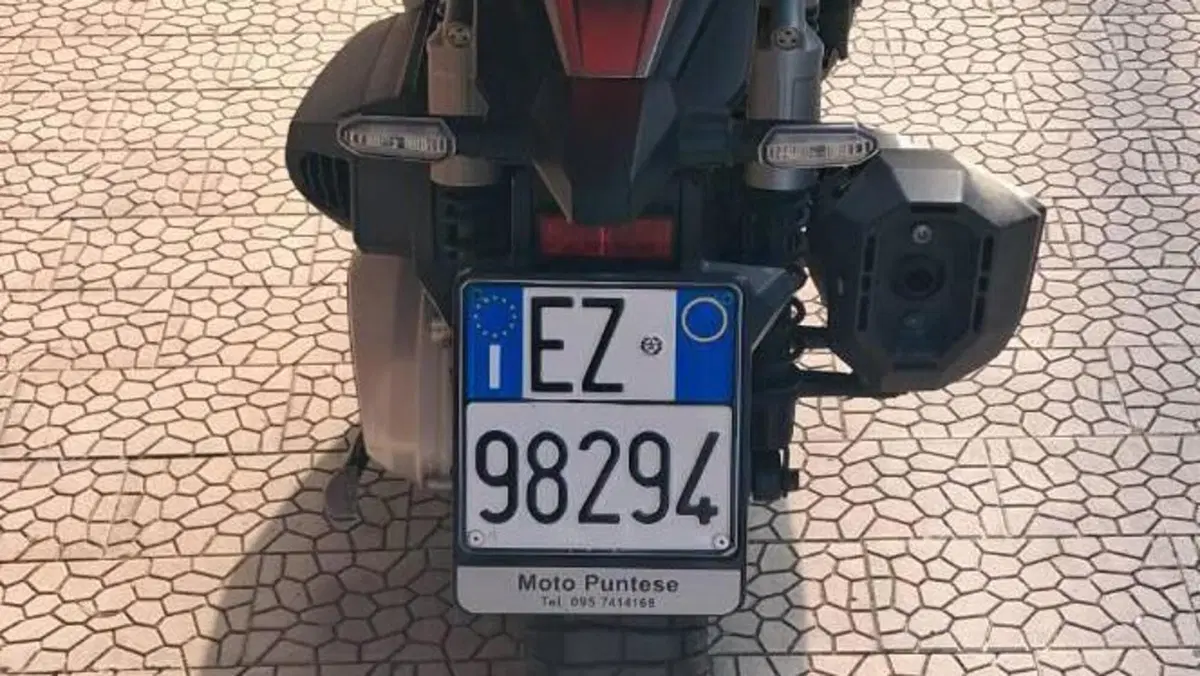 Honda ADV 350 (2022 - 24)  (4)