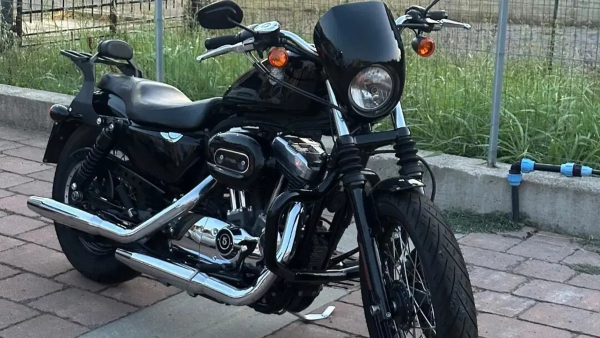 Harley-Davidson XL 1200N Nightster (2008 - 12)  (4)