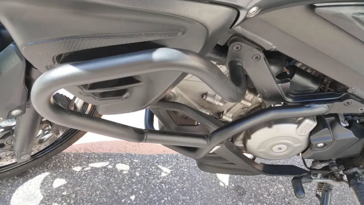 Suzuki V-Strom 650 ABS (2011 - 17)  (9)
