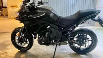 Kawasaki Versys 650 (2025 - 26) usata