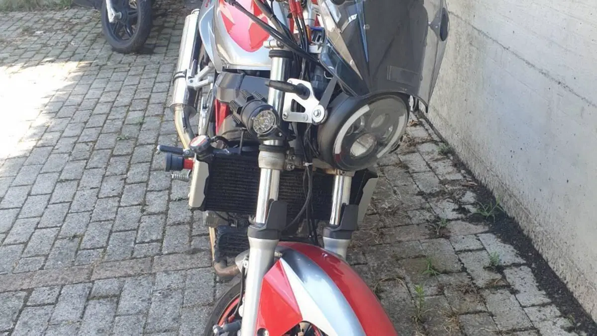 Suzuki SV 650 (2006 - 11)  (5)