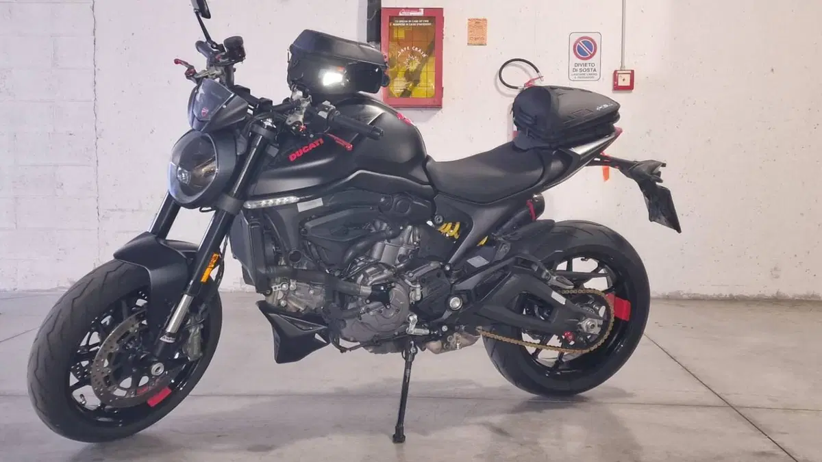 Ducati Monster 937 (2021 - 25)  (7)