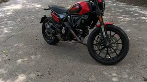 Ducati Scrambler 800 Full Throttle (2023 - 24) 