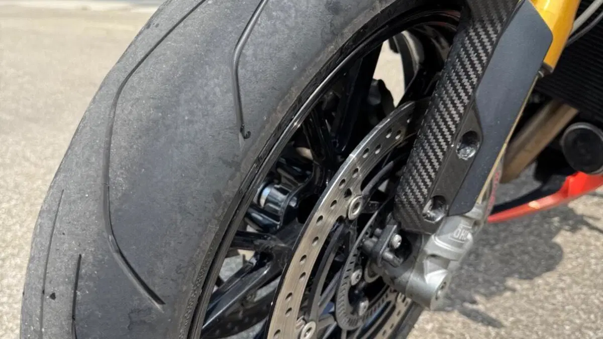 Triumph Speed Triple 1200 RS (2021 - 24)  (5)
