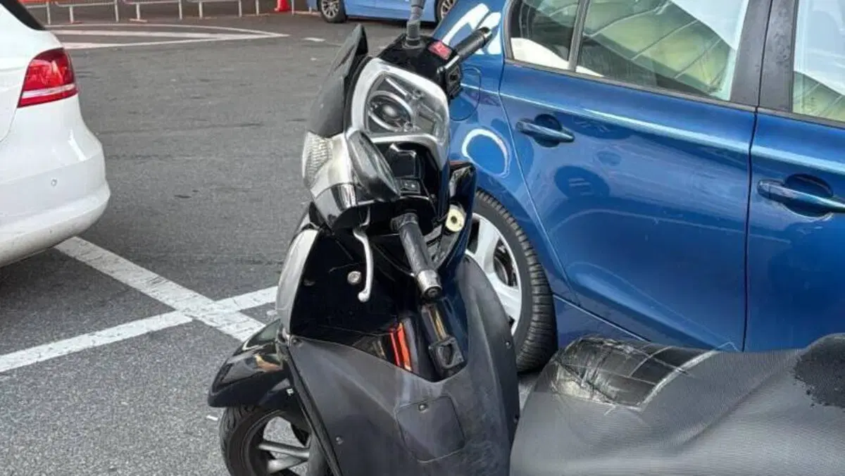 Kymco People 300i GT ABS (2010 - 17)  (3)