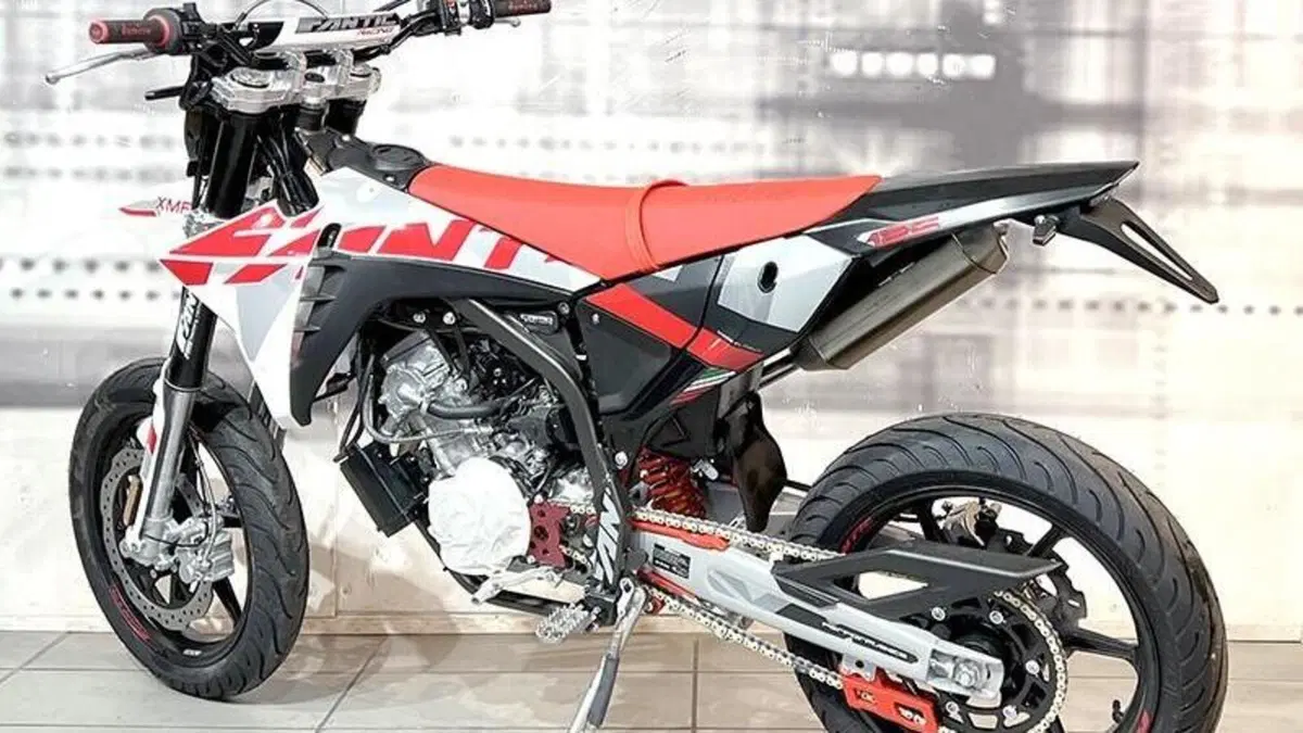 Fantic Motor XMF 125 Competition (2025 - 26)  (2)
