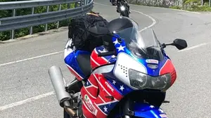 Honda CBR 900 RR (1998 - 99)  (9)