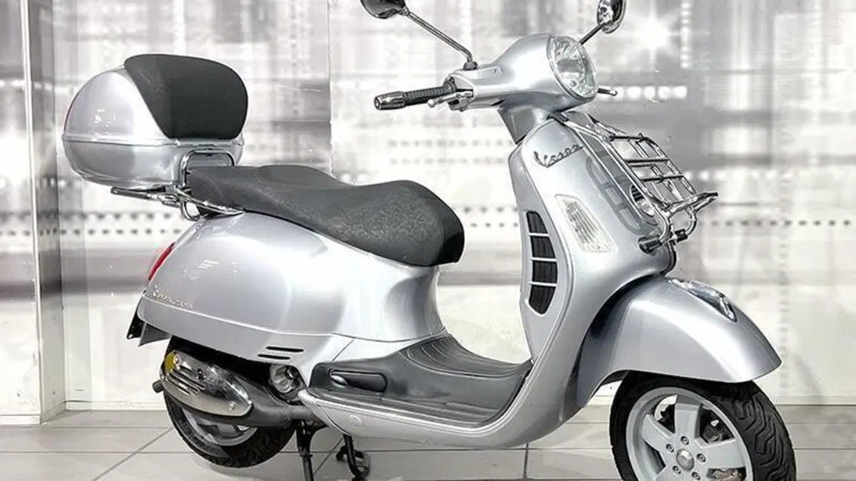 Vespa GTS 250 i.e. 