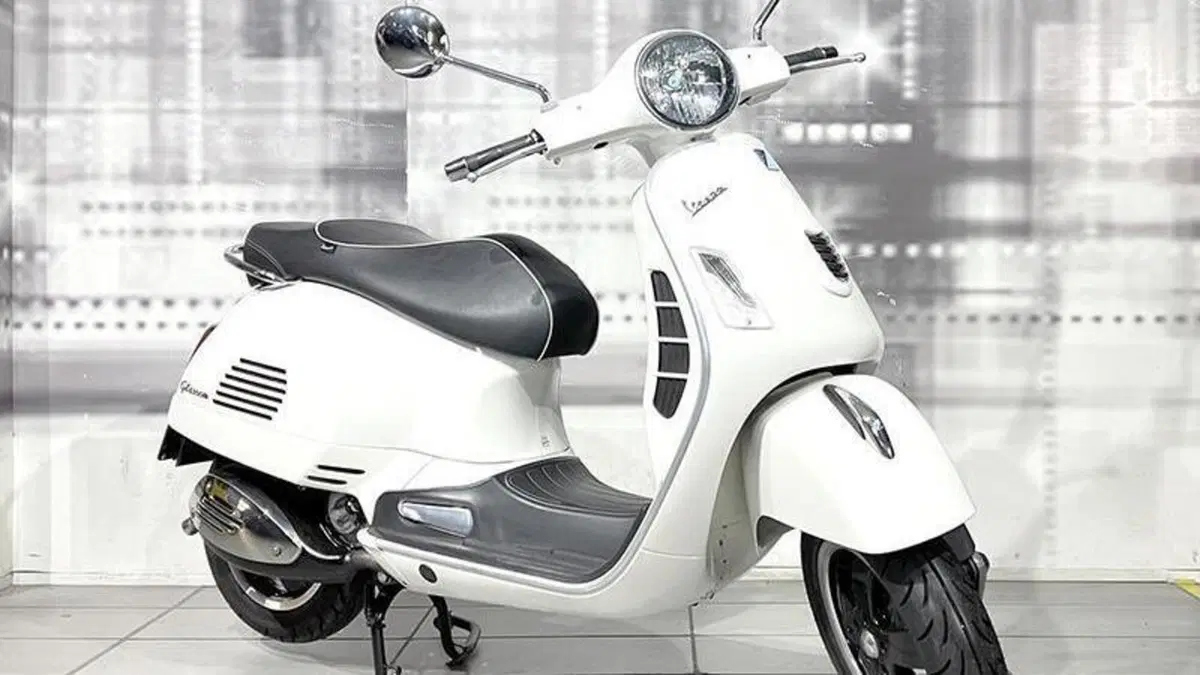 Vespa GTS 300 Super ABS (2014 - 16) 