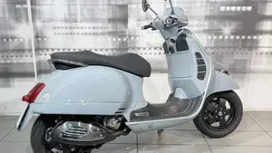 Vespa GTS 250 i.e.  (7)