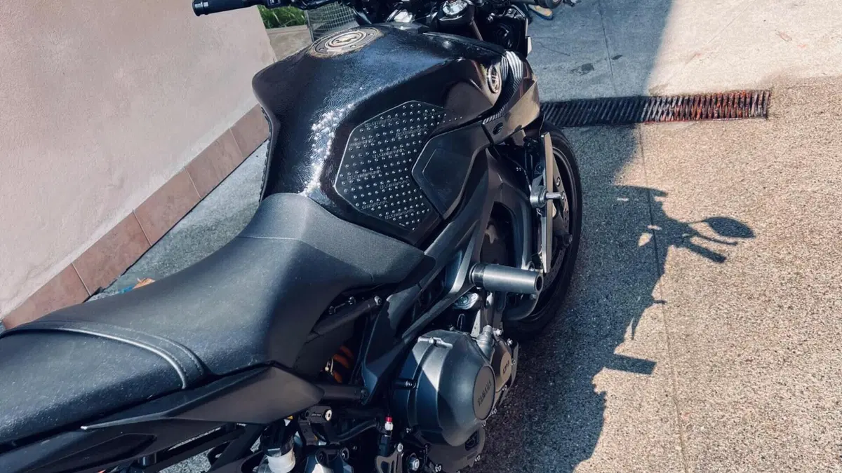 Yamaha MT-09 ABS (2016)  (7)