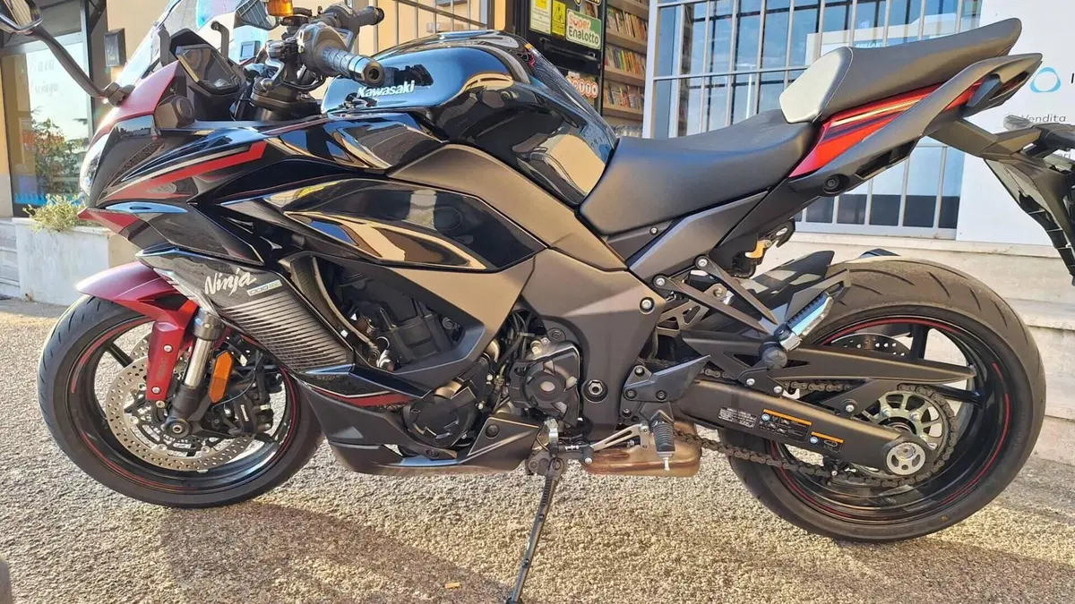 Kawasaki Ninja 1000 SX Tourer (2021 - 24)  (2)