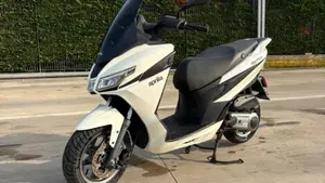 Aprilia SXR 50 (2021 - 26)  (6)