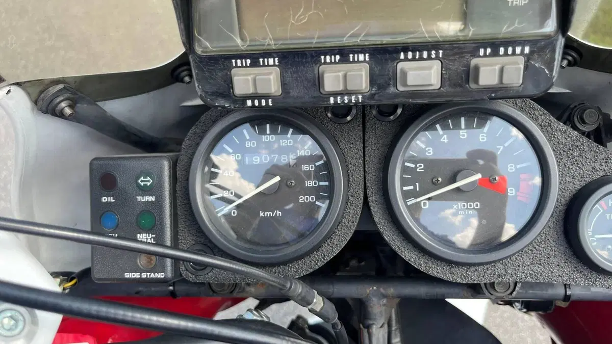 Honda Africa Twin XRV 750 (1996 - 02)  (4)