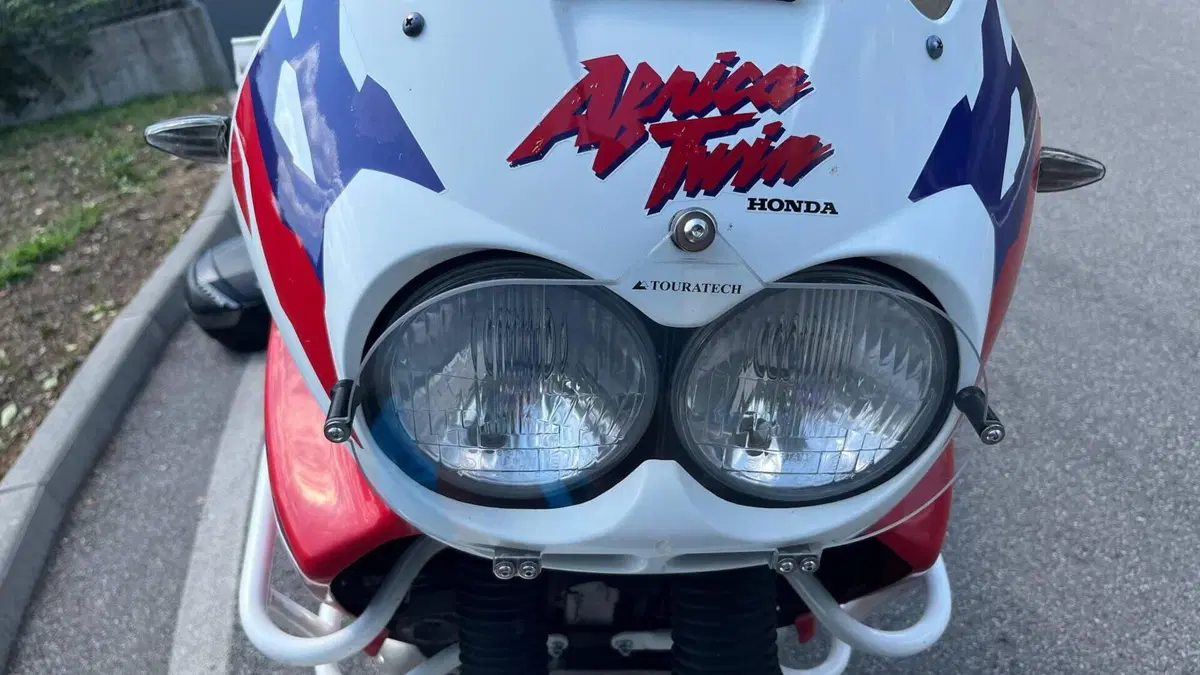 Honda Africa Twin XRV 750 (1996 - 02)  (9)