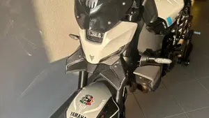 Yamaha MT-09 (2024 - 26)  (6)