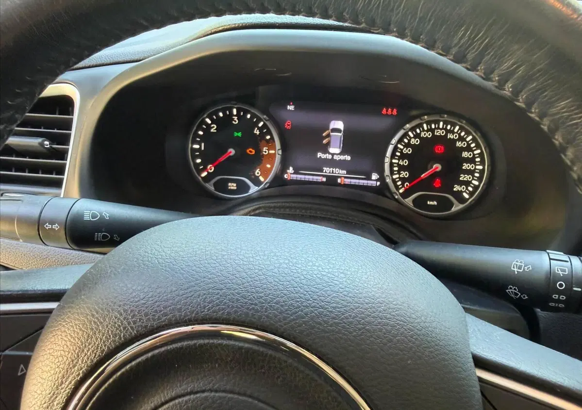 Jeep Renegade 2.0 Mjt 140CV 4WD Active Drive Limited (12)
