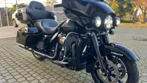 Harley-Davidson 114 Electra Glide Ultra Limited (2021 - 22) - FLHTK  (7)