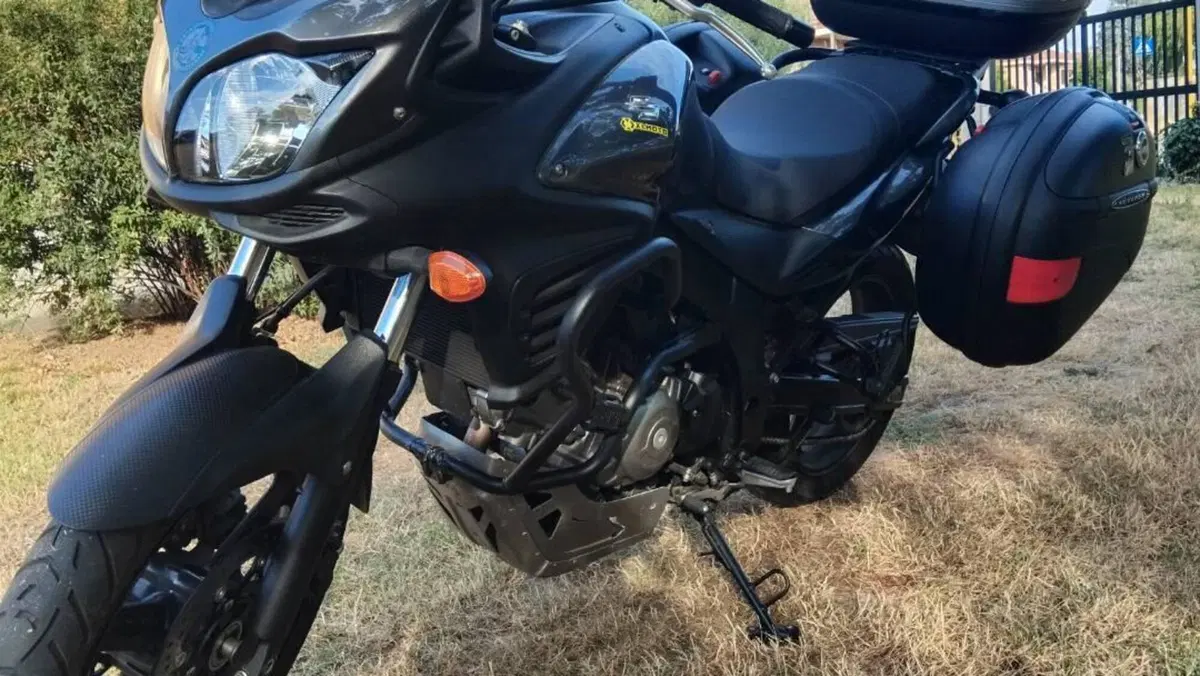 Suzuki V-Strom 650 ABS (2011 - 17)  (2)