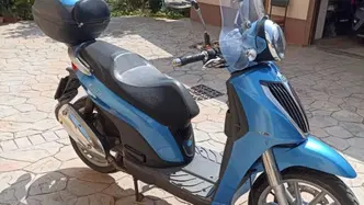 Piaggio Beverly Tourer 300