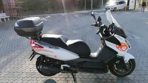 Kymco Downtown 300i (2009 - 17)  (3)
