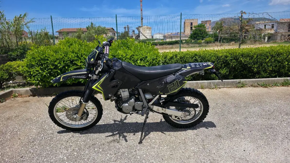 Suzuki DR-Z 400 S (2000 - 06)  (3)