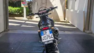 Suzuki DR-Z 400 S (2000 - 06)  (4)