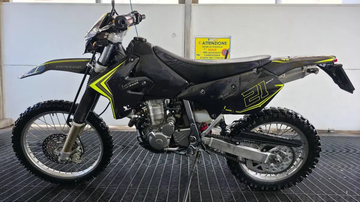 Suzuki DR-Z 400 S (2000 - 06)  (8)