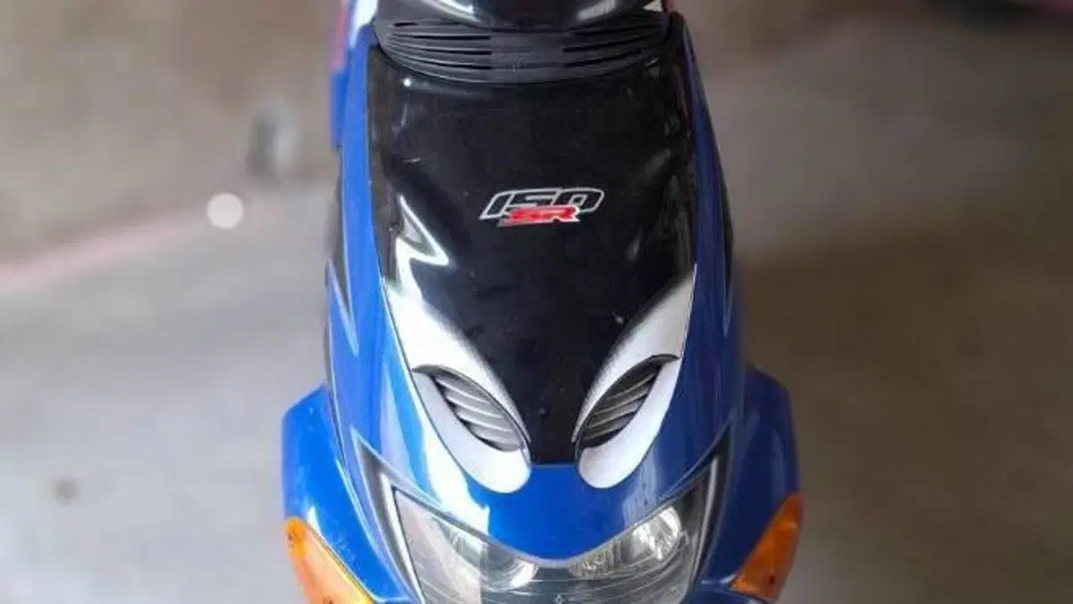 Aprilia SR 150 Cat (1999 - 02)  (2)