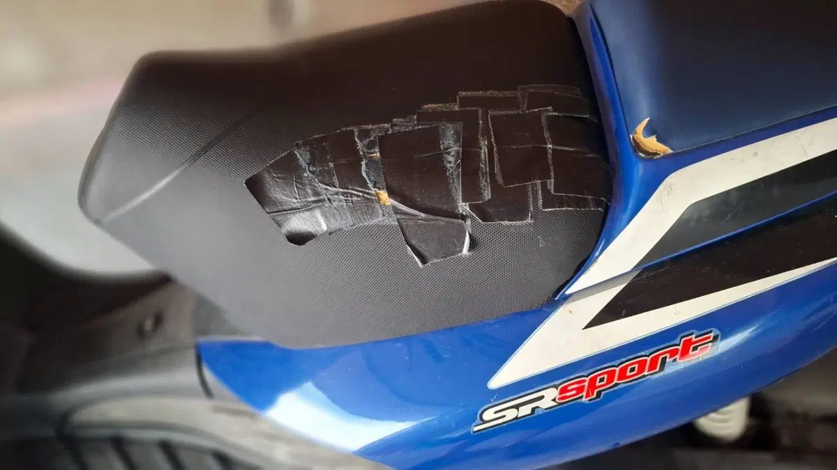 Aprilia SR 150 Cat (1999 - 02)  (3)
