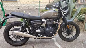 Triumph Speed Twin 900 (2023 - 24) 