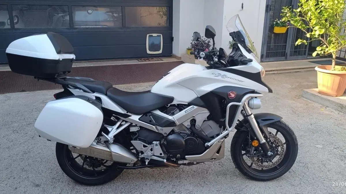 Honda Crossrunner (2017 - 20) 