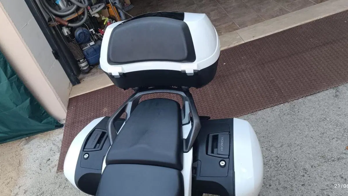 Honda Crossrunner (2017 - 20)  (5)