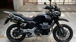 Moto Guzzi V85 Strada (2024 - 26)  (2)