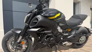 Ducati Diavel V4 (2023 - 26)  (4)
