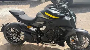 Ducati Diavel V4 (2023 - 26)  (9)