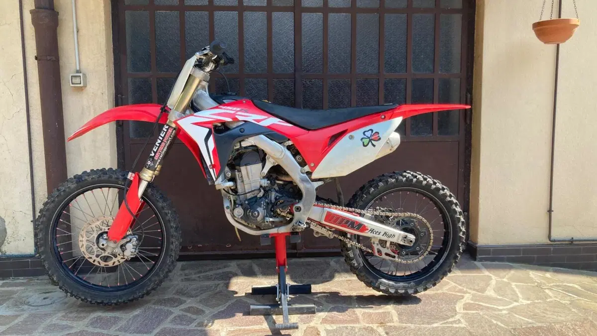 Honda CRF 450R (2018)  (2)