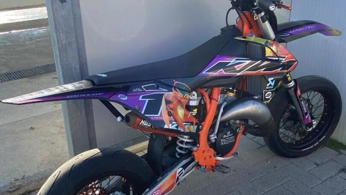 KTM 125 SX (2023)  (3)