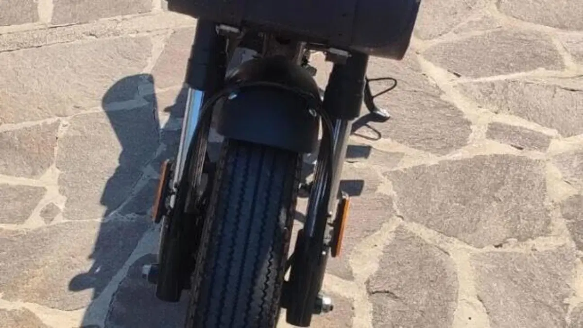 Archive Motorcycle AM 60 125 Cafe Racer (2022 - 25)  (2)