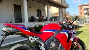Honda CBR 600 RR (2024 - 26) 