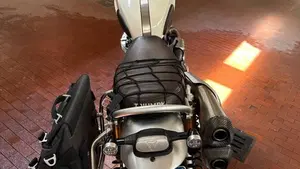 Triumph Scrambler 1200 XE (2019 - 20)  (13)