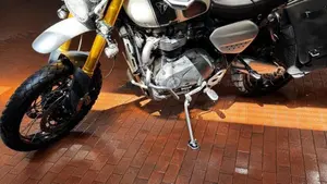 Triumph Scrambler 1200 XE (2019 - 20)  (16)