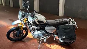 Triumph Scrambler 1200 XE (2019 - 20)  (20)