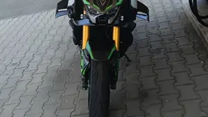 Kawasaki Z 900 SE (2025 - 26)  (2)