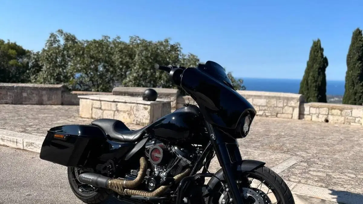 Harley-Davidson 107 Street Glide Special (2017 - 19) - FLHXS  (3)