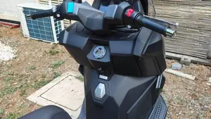 Sym Joyride 300 (2026)  (2)