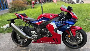 Honda CBR 1000 RR-R Fireblade (2024 - 26) 